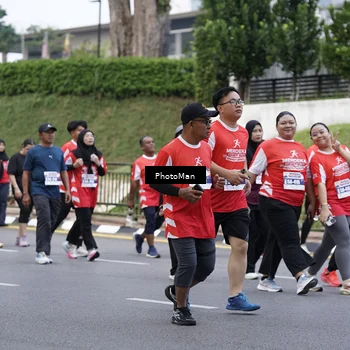 Runner Photo 8075214