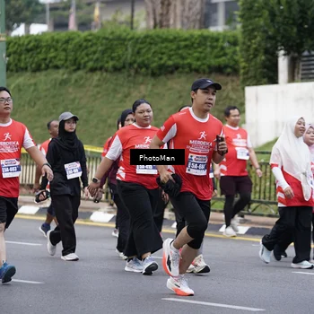 Runner Photo 8075217