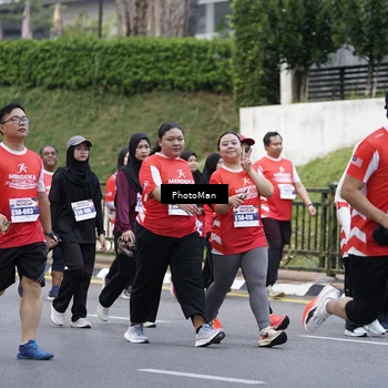 Runner Photo 8075224