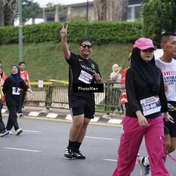 Runner Photo 8075247