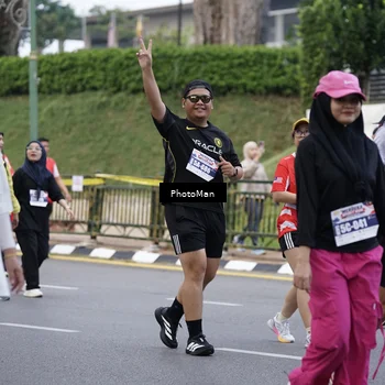 Runner Photo 8075250