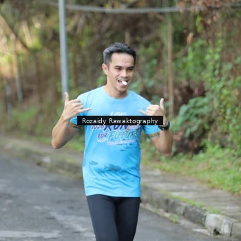 Runner Photo 8075275