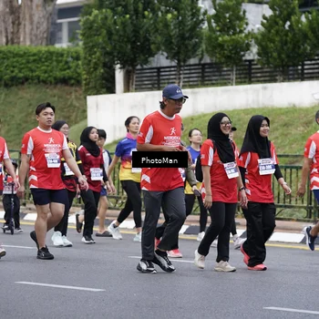 Runner Photo 8075276