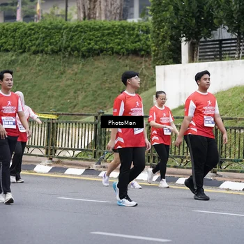 Runner Photo 8075280