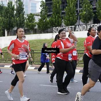 Runner Photo 8075308