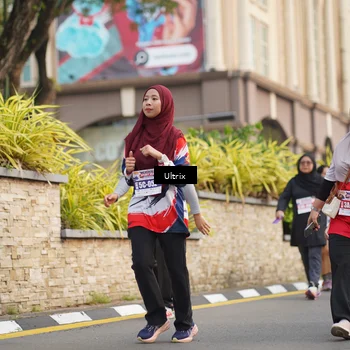 Runner Photo 8075309