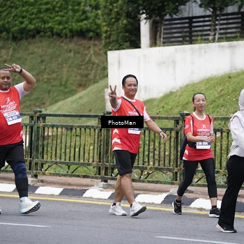 Runner Photo 8075311