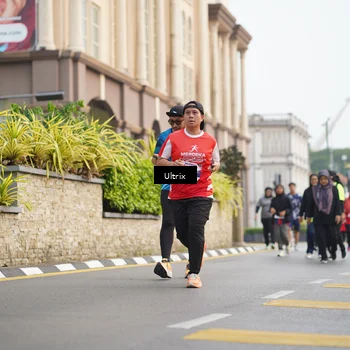Runner Photo 8075338