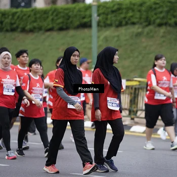 Runner Photo 8075373