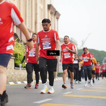 Runner Photo 8075377