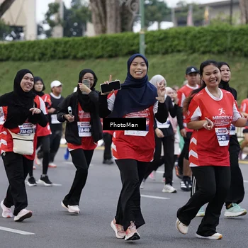 Runner Photo 8075432