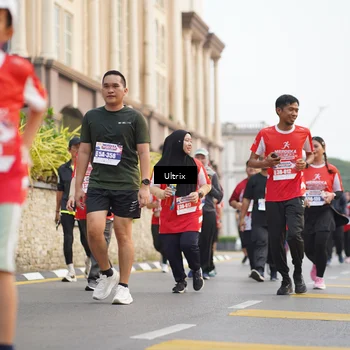 Runner Photo 8075435