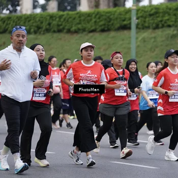 Runner Photo 8075467