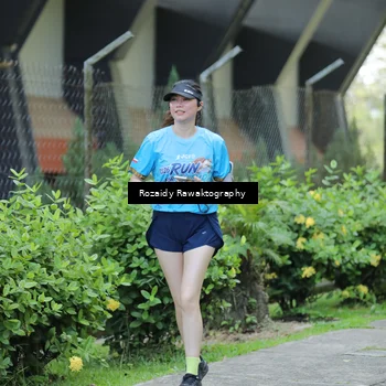 Runner Photo 8075468