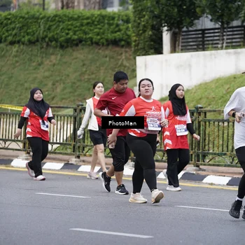 Runner Photo 8075469