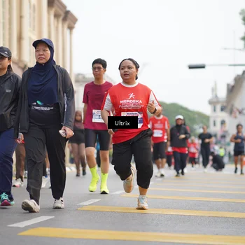 Runner Photo 8075476