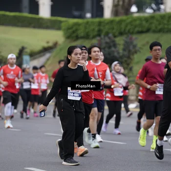 Runner Photo 8075508