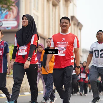 Runner Photo 8075546