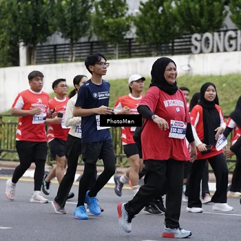 Runner Photo 8075610