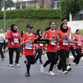 Runner Photo 8075621