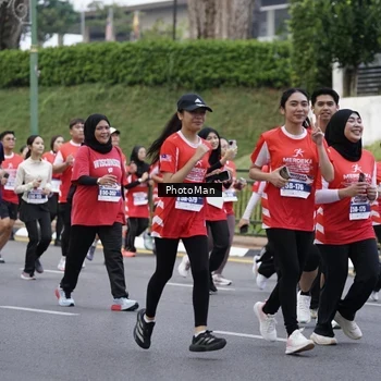 Runner Photo 8075625