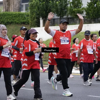 Runner Photo 8075648