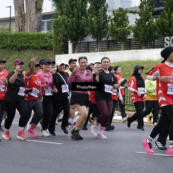 Runner Photo 8075652