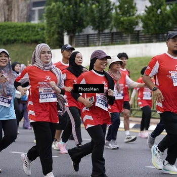 Runner Photo 8075653