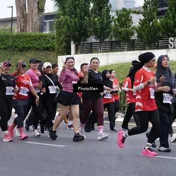 Runner Photo 8075657