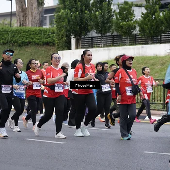 Runner Photo 8075689