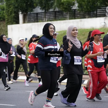 Runner Photo 8075709