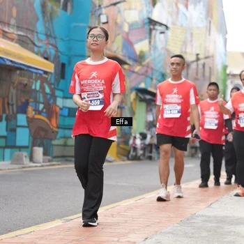 Runner Photo 8075711