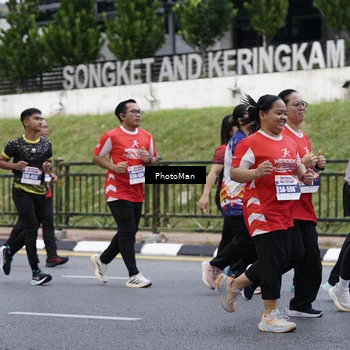 Runner Photo 8075713