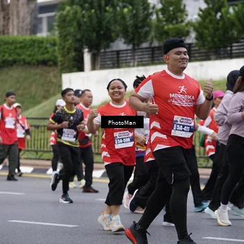Runner Photo 8075718