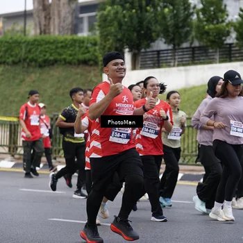 Runner Photo 8075725