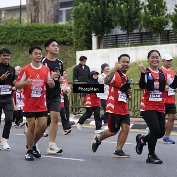 Runner Photo 8075768