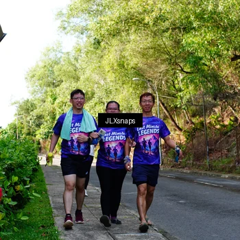 Runner Photo 8075798