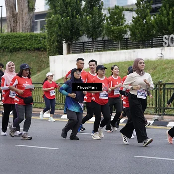 Runner Photo 8075804