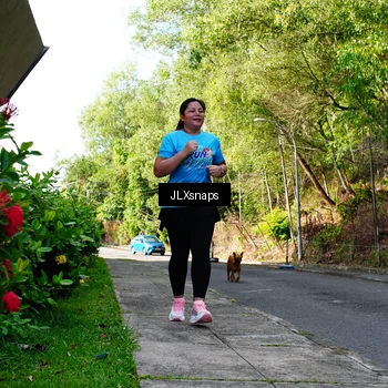 Runner Photo 8075842