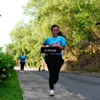 Runner Photo 8075858