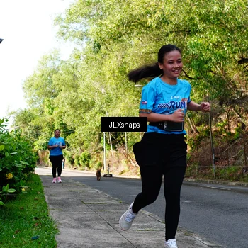 Runner Photo 8075859