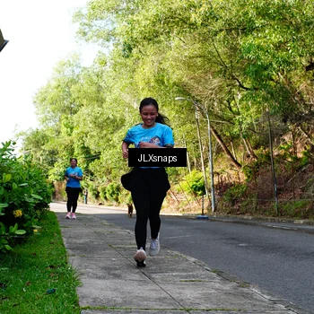 Runner Photo 8075879