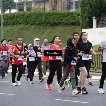 Runner Photo 8075889