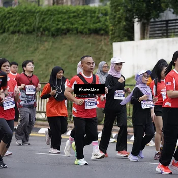 Runner Photo 8075893