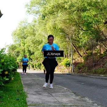 Runner Photo 8075894
