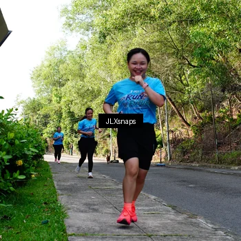 Runner Photo 8075900
