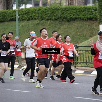 Runner Photo 8075902