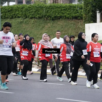 Runner Photo 8075909