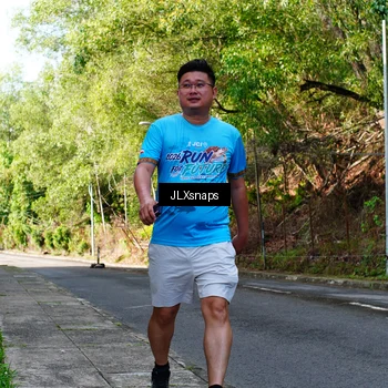 Runner Photo 8075940