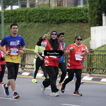 Runner Photo 8075962